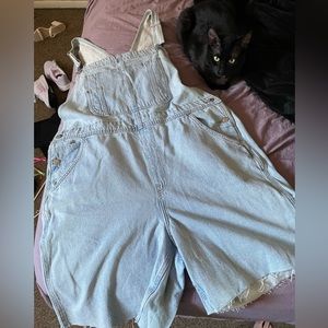 XXL overall shorts light wash